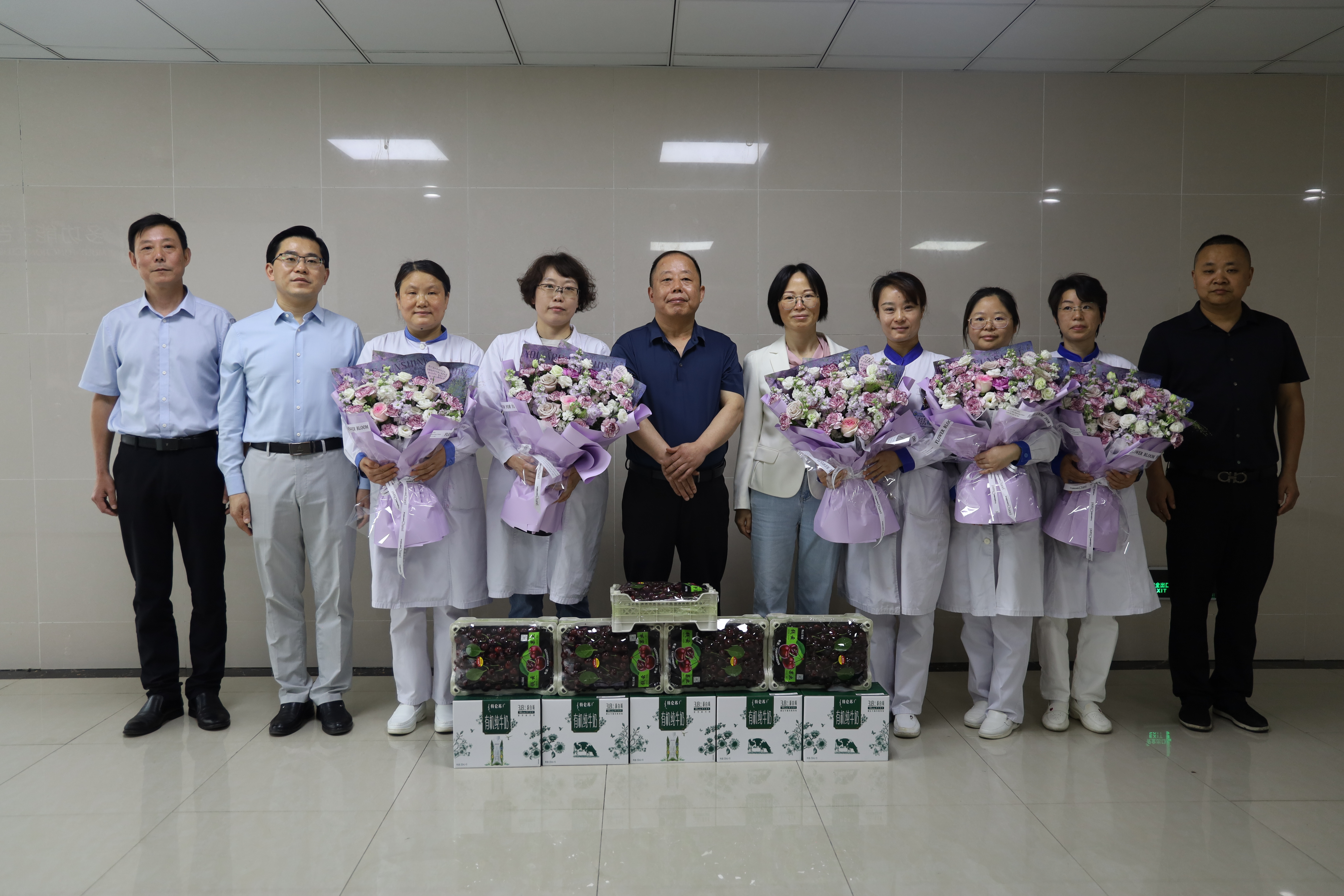 安医大附属安庆第一人民医院食堂开展庆祝“5•12”国际护士节...